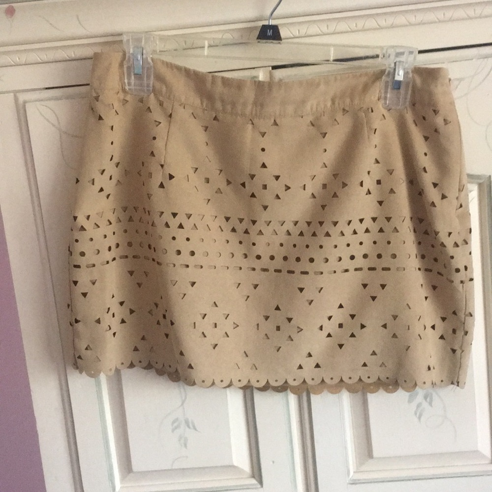 Women’s faux suede cut out mini skirt